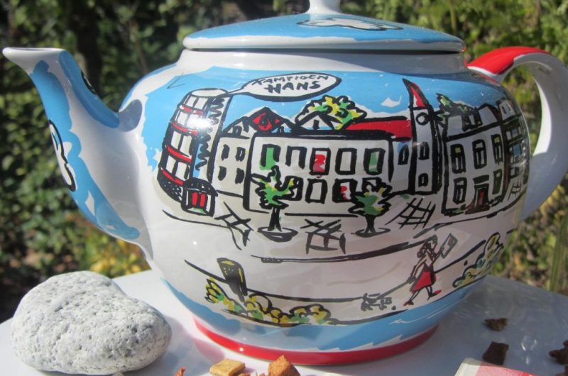 TEA CREAMER
